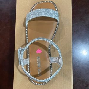 Steven Madden girls sandals
